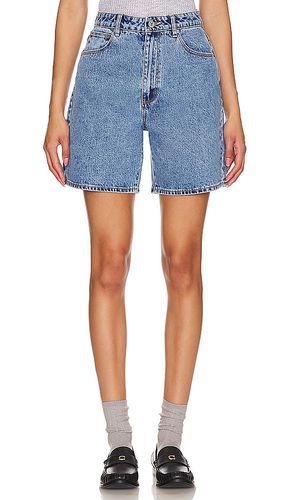 A Carrie Short in . Size 28 - Abrand - Modalova