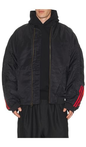 BLOUSON BOMBER SATIN en . Taille L. Also en M, XL/1X - adidas Originals - Modalova