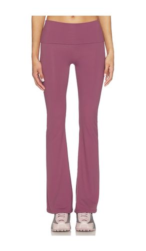 Foldover Flare Legging en . Taille S. Also en XS, M, L, XL - Astoria - Modalova