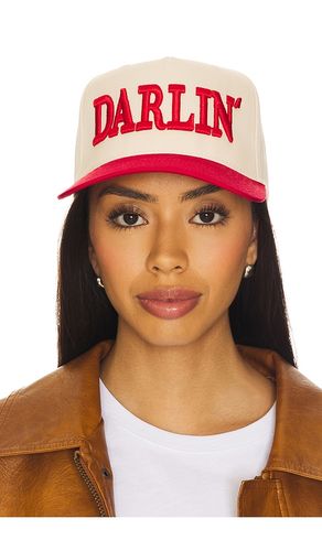 Darlin CASQUETTE PATCH in Cream - Darlin - Modalova