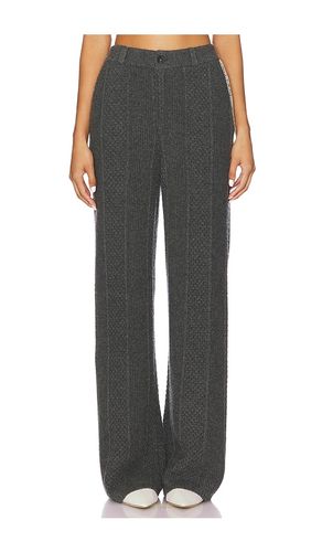 PANTALON TORSADÉ COUPE TAILLEUR en . Taille L. Also en S, XL - Guest In Residence - Modalova