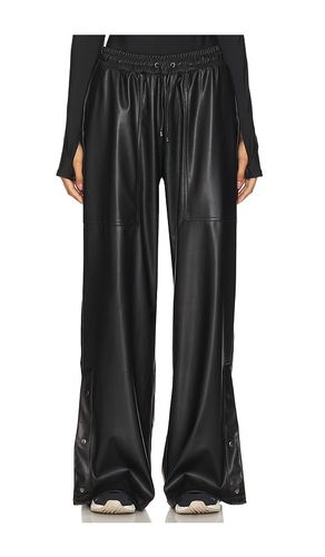 PANTALON EN CUIR CARA in . Size M, XL - Heroine Sport - Modalova