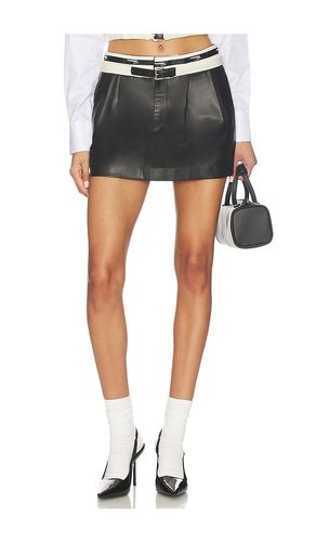 MINI-JUPE EN CUIR À TAILLE CINTRÉE ET CEINTURE en . Taille 40. Also en 42 - HOMMEgirls - Modalova