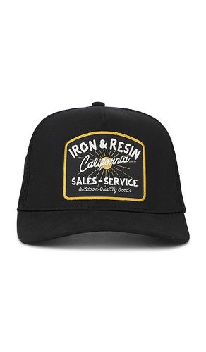 CHAPEAU SALES AND SERVICE en - Iron & Resin - Modalova