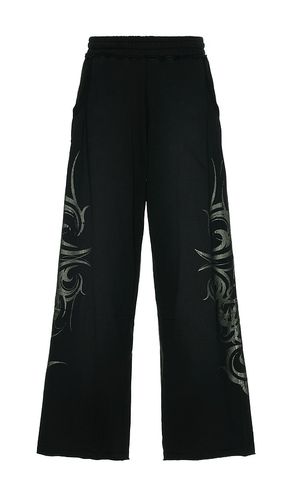 Tattoo Monster Jogger in . Size M, XL - Jaded London - Modalova