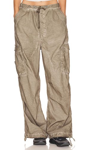 PANTALON PARACHUTE OIL WASH en . Taille L. Also en M, XL - Jaded London - Modalova