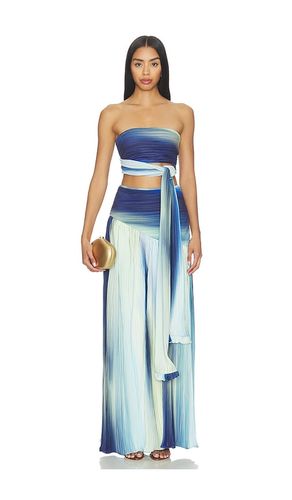 Caliente Crop Top en ,. Taille M. Also en L - Mayle Vasquez - Modalova