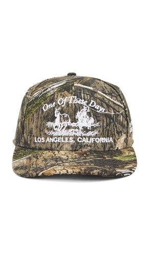 CASQUETTE DE BASEBALL JUST FOR A MOMENT en - ONE OF THESE DAYS - Modalova