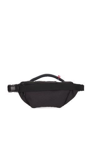 On SAC CEINTURE en Black - On - Modalova