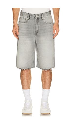 SHORT en . Taille 30. Also en 31, 32, 33, 34, 36 - Won Hundred - Modalova