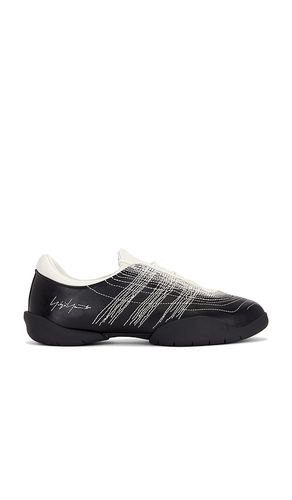 CHAUSSURES REGU en . Taille 10. Also en 10.5, 8.5, 9, 9.5 - Y-3 - Modalova