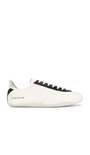CHAUSSURES TOKYO en . Taille 8. Also en 8.5, 9, 9.5, 10, 10.5 - Y-3 - Modalova