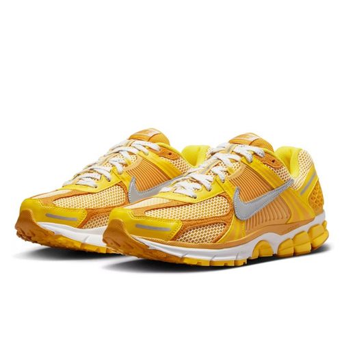 Nike Zoom Vomero 5 Yellow Ochre - Nike - Modalova
