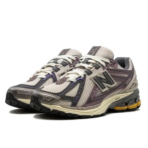 New Balance 1906R Licorice - New Balance - Modalova