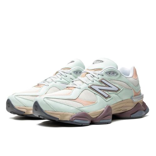 New Balance 9060 Clay Ash - New Balance - Modalova