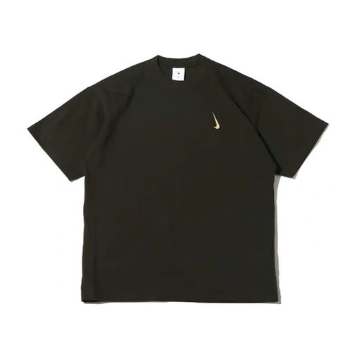 X Billie Eilish S/S Tee Sequoia - Nike - Modalova