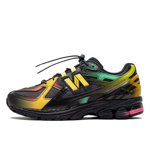 U Bricks & Wood Echoes of a Butterfly - New Balance - Modalova