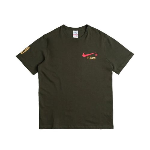 T-shirt x NOCTA Souvenir Cactus Dark Khaki - Nike - Modalova