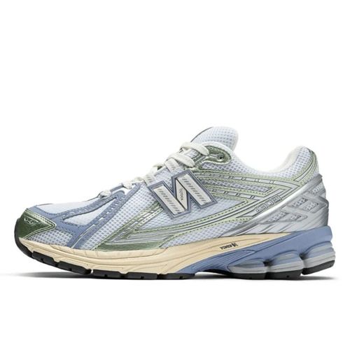 R Ice Blue Melon Water - New Balance - Modalova
