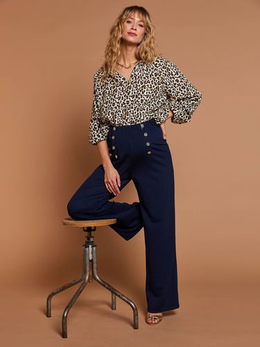 Chemise grossesse à motif léopard écru - Envie De Fraise - Modalova