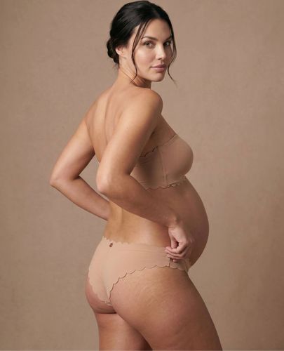 Tanga Taille Basse De Maternité Skin Latte - Cache Coeur - Modalova