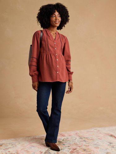 Blouse grossesse et allaitement en dentelle macramé terracotta - Envie De Fraise - Modalova