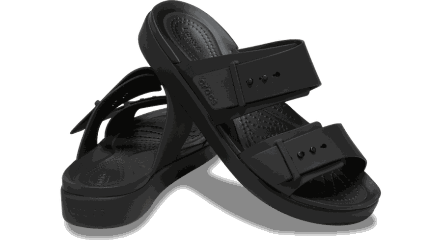 Brooklyn Buckle Low Low Sandales s Black 34 - Crocs - Modalova