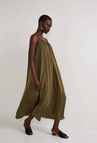 Robe ample satinée à bretelles - MONOPRIX - Modalova