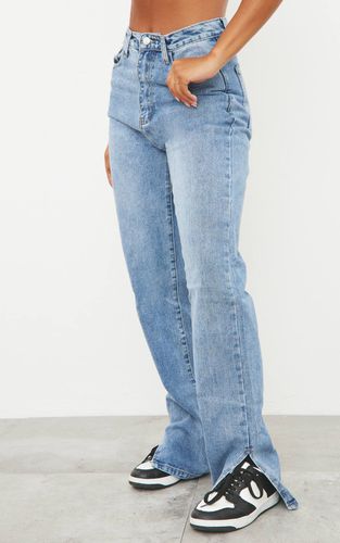 Mid Blue Wash Jean Droit À Ourlets Fendus | Taille 32 - PrettyLittleThing - Modalova