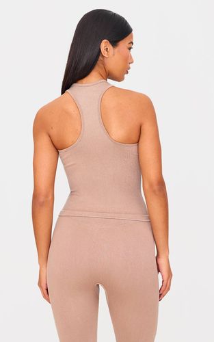 Chocolate Mocha Débardeur De Sport Côtelé Sans Coutures À Col Licou Effet Délavé À L'acide | Taille 2XL - PrettyLittleThing - Modalova