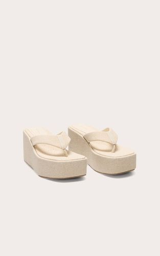 Natural Sandales Compensées Plateforme À Bout Carré Et Bride Entre Les Orteils En Lin | Taille 41 - PrettyLittleThing - Modalova