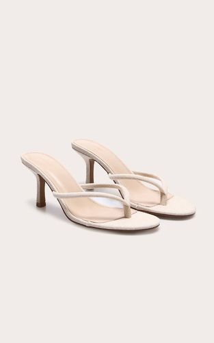 Natural Mules À Talon Mi-haut Bout Rond Tong En Lin | Taille 37 - PrettyLittleThing - Modalova