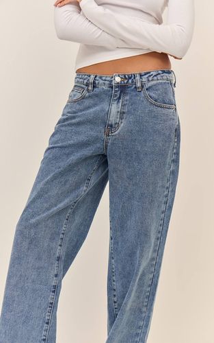 Mid Blue Wash Jean Droit Taille Mi-haute | Taille 42 - PrettyLittleThing - Modalova