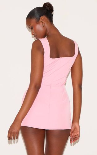 Candy Pink Combi-short Jupe-short Sans Manches Avec Détail De Poches En Tissu Tissé | Taille 42 - PrettyLittleThing - Modalova