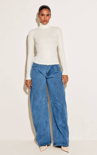 Mid Blue Wash Jean Barrel À Détails De Coutures | Taille 32 - PrettyLittleThing - Modalova