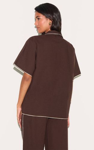 Dark Brown Chemise Oversize Aspect Lin Avec Nœud Et Détails Contrastés | Taille 38 - PrettyLittleThing - Modalova