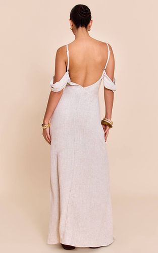 Natural Robe Longue Texturée À Bretelles Avec Détail Drapé | Taille 36 - PrettyLittleThing - Modalova