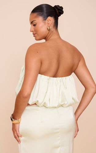 Mint Green Top Bandeau Bouffant En Satin Grande Taille Coordonné | Taille 46 - PrettyLittleThing - Modalova