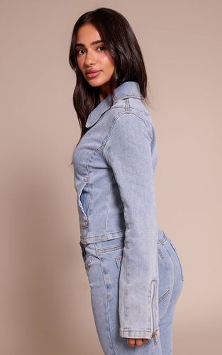 Light Blue Veste En Jean Ajustée À Fermeture Éclair Petite Taille | Taille 42 - PrettyLittleThing - Modalova