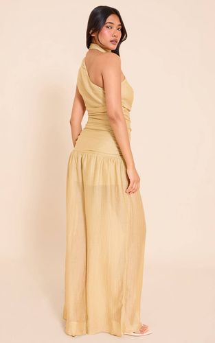 Mustard Combinaison Texturée Asymétrique Avec Détail Foulard Drapé | Taille 32 - PrettyLittleThing - Modalova