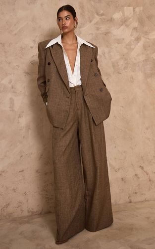 Chocolate Brown Pantalon Large Texturé Plt Label | Taille 34 - PrettyLittleThing - Modalova