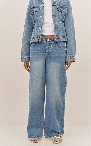 Mid Blue Wash Jean Droit À Taille Échancrée | Taille 42 - PrettyLittleThing - Modalova