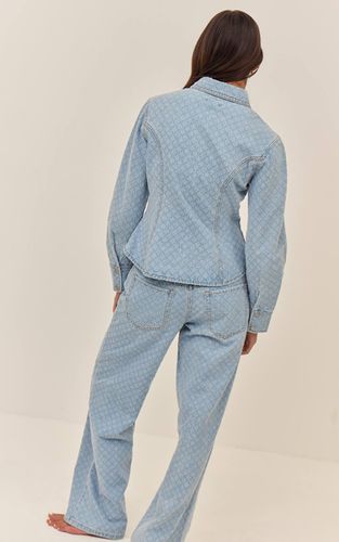 Light Blue Chemise En Denim Bouclé À Manches Ballon Et Taille Cintrée | Taille 42 - PrettyLittleThing - Modalova