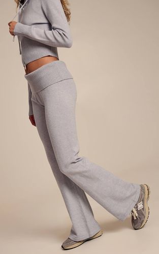 Light Grey Pantalon Évasé En Maille Avec Taille Repliable Douce | Taille Medium - PrettyLittleThing - Modalova