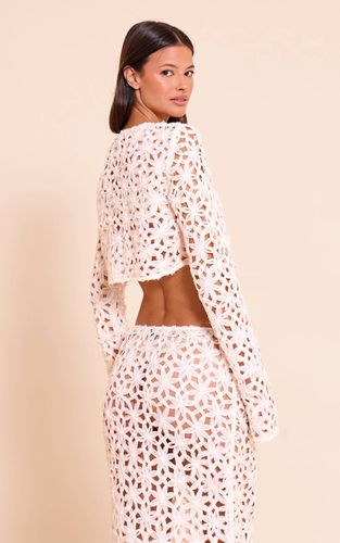 Natural Ensemble Haut Court Boutonné À Fleurs Texturées | Taille 42 - PrettyLittleThing - Modalova