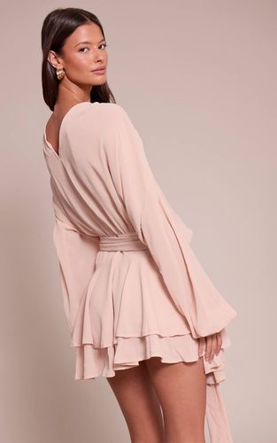 Dusty Pink Robe Courte Droite Cache-cœur En Mousseline Avec Ceinture | Taille 32 - PrettyLittleThing - Modalova