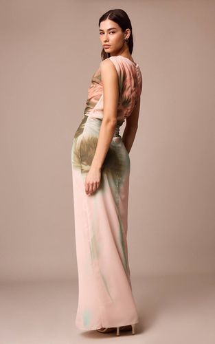 Dusty Pink Robe Maxi Sans Manches En Mousseline À Imprimé Floral Avec Fronces | Taille 42 - PrettyLittleThing - Modalova