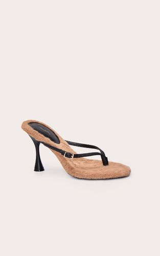 Mule À Talon Avec Bride Entre-orteils Et Bordure En Synthétique | Taille 36 - PrettyLittleThing - Modalova
