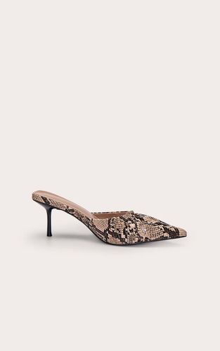 Natural Mule À Talon Bas Froncée En Synthétique | Taille 36 - PrettyLittleThing - Modalova