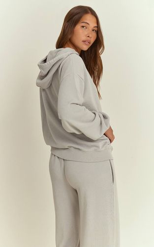 Light Grey Sweat À Casynthétiqueche PLT Oversize Effet Délavé À L'acide Avec Broderie | Taille XL - PrettyLittleThing - Modalova